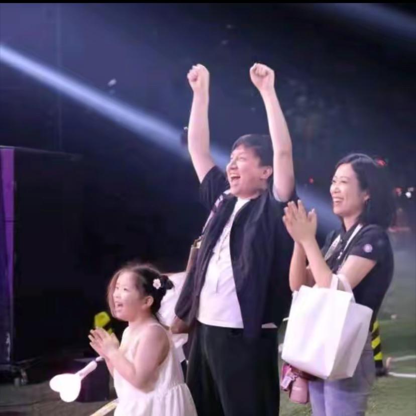 小贺夫妇育儿教育