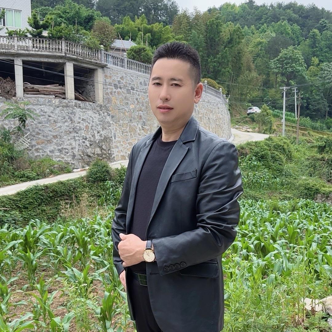 龙哥车行2