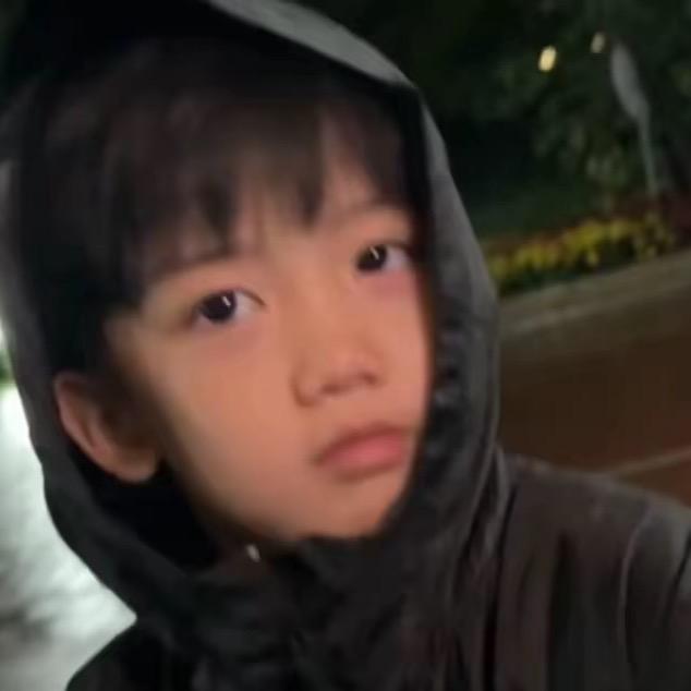 李李李