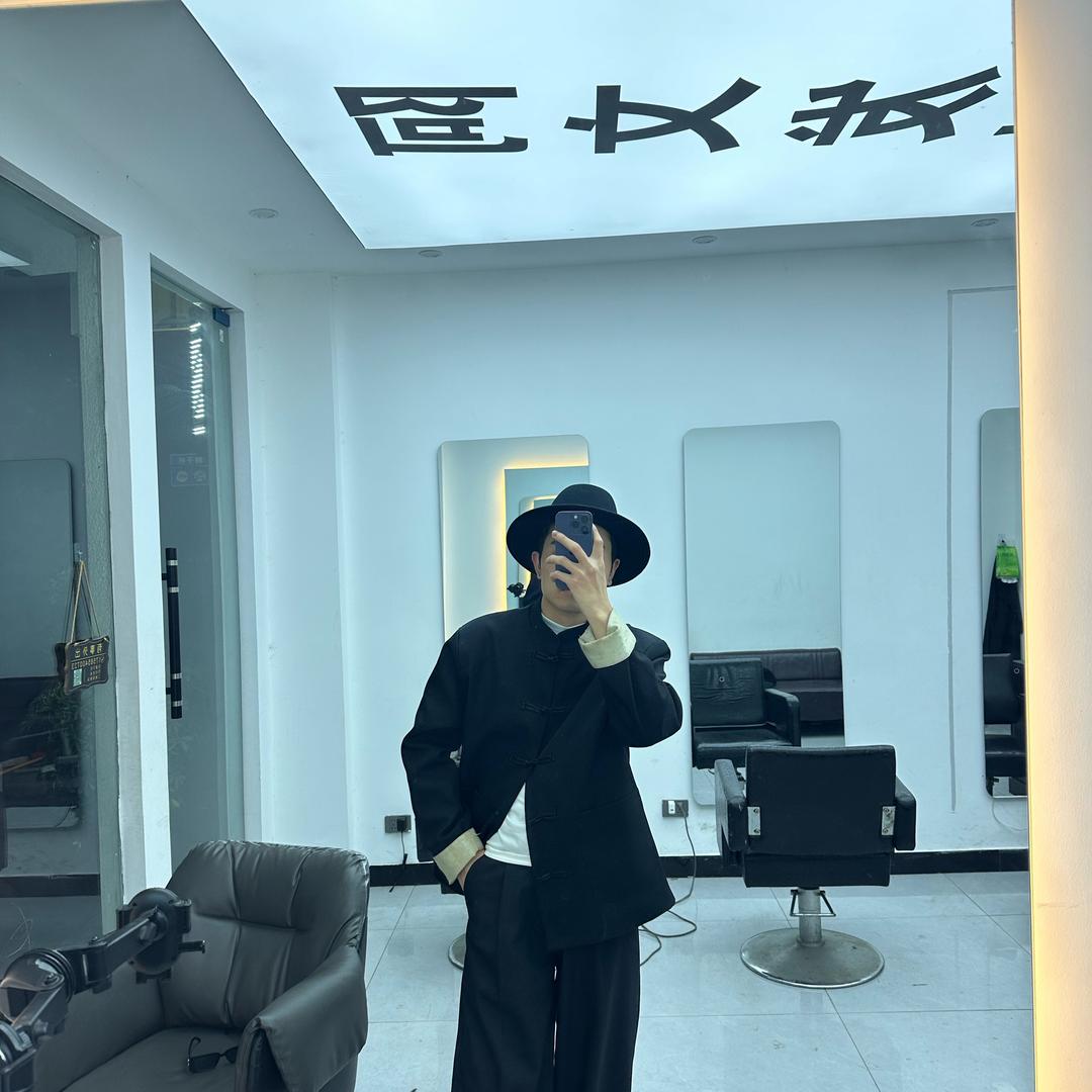 砂石阿文发型设计