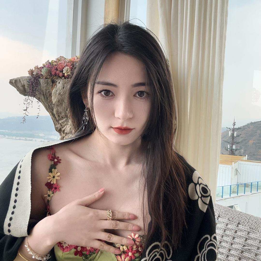西西大魔王🖤