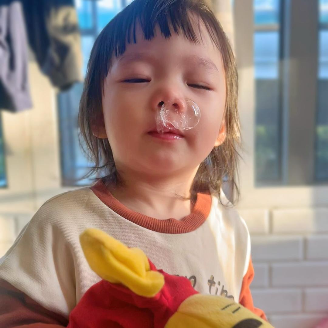 YIYI🌸小公举