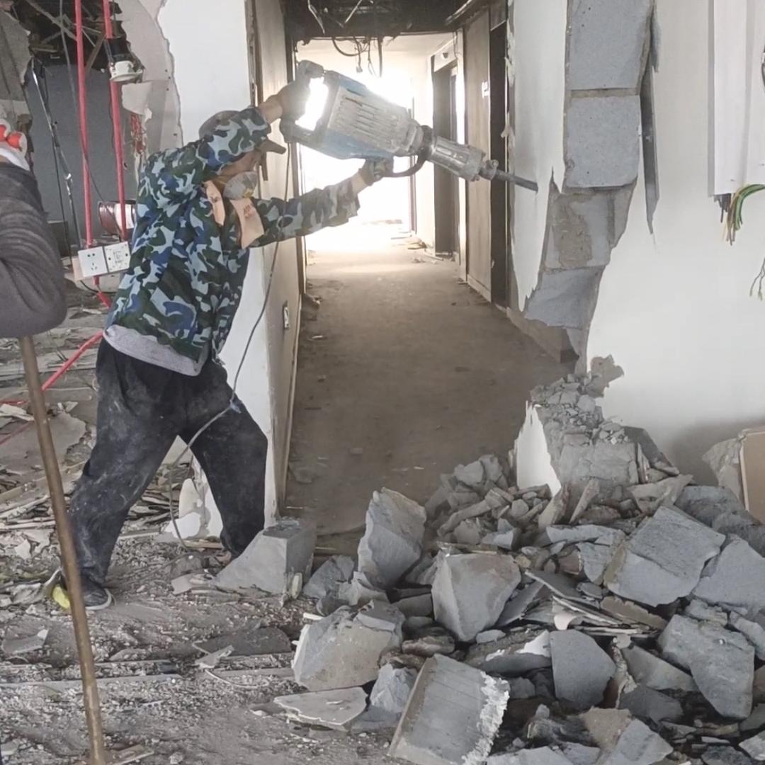 泰安拆除李师傅（高价回收门窗）