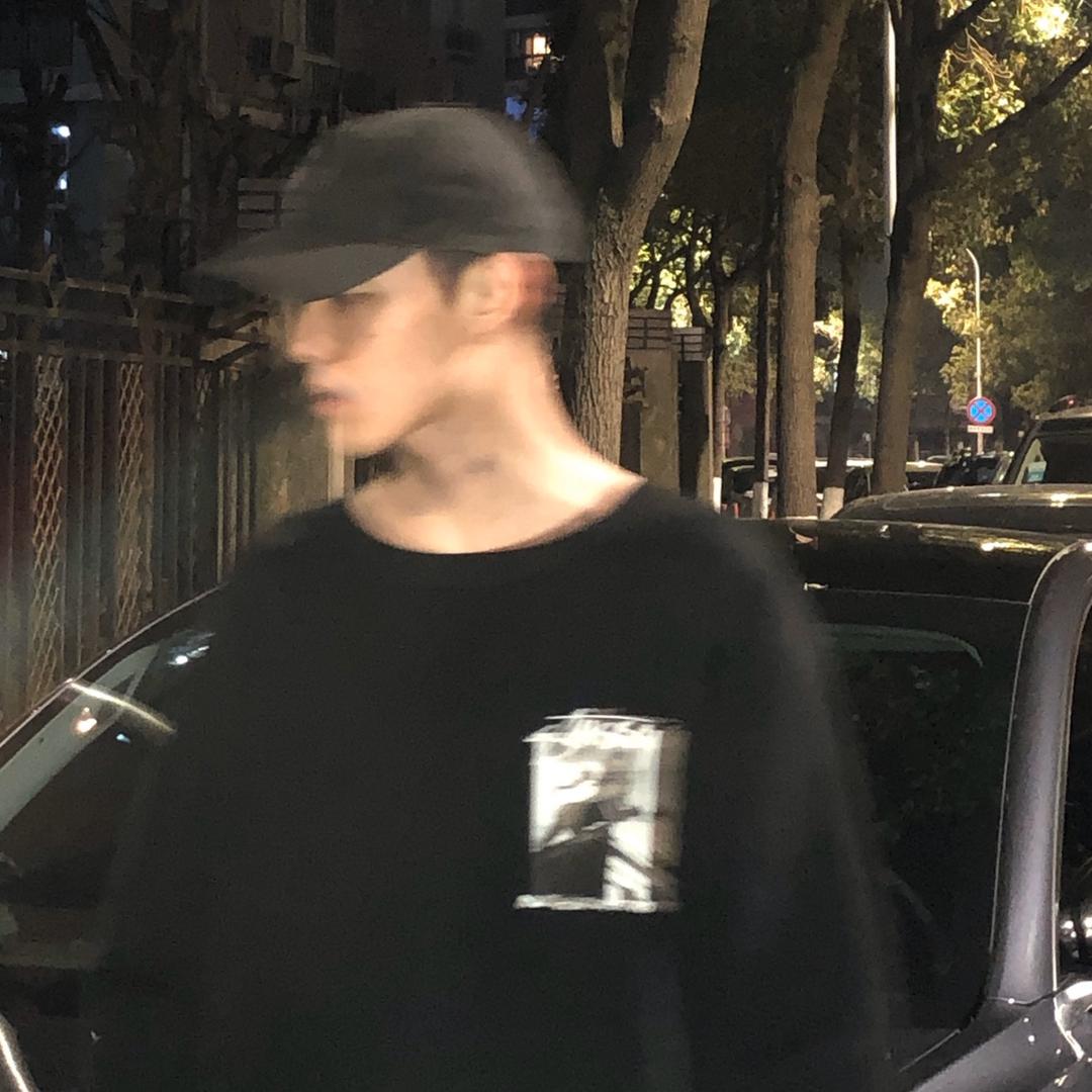 请你吃巧克力🍫