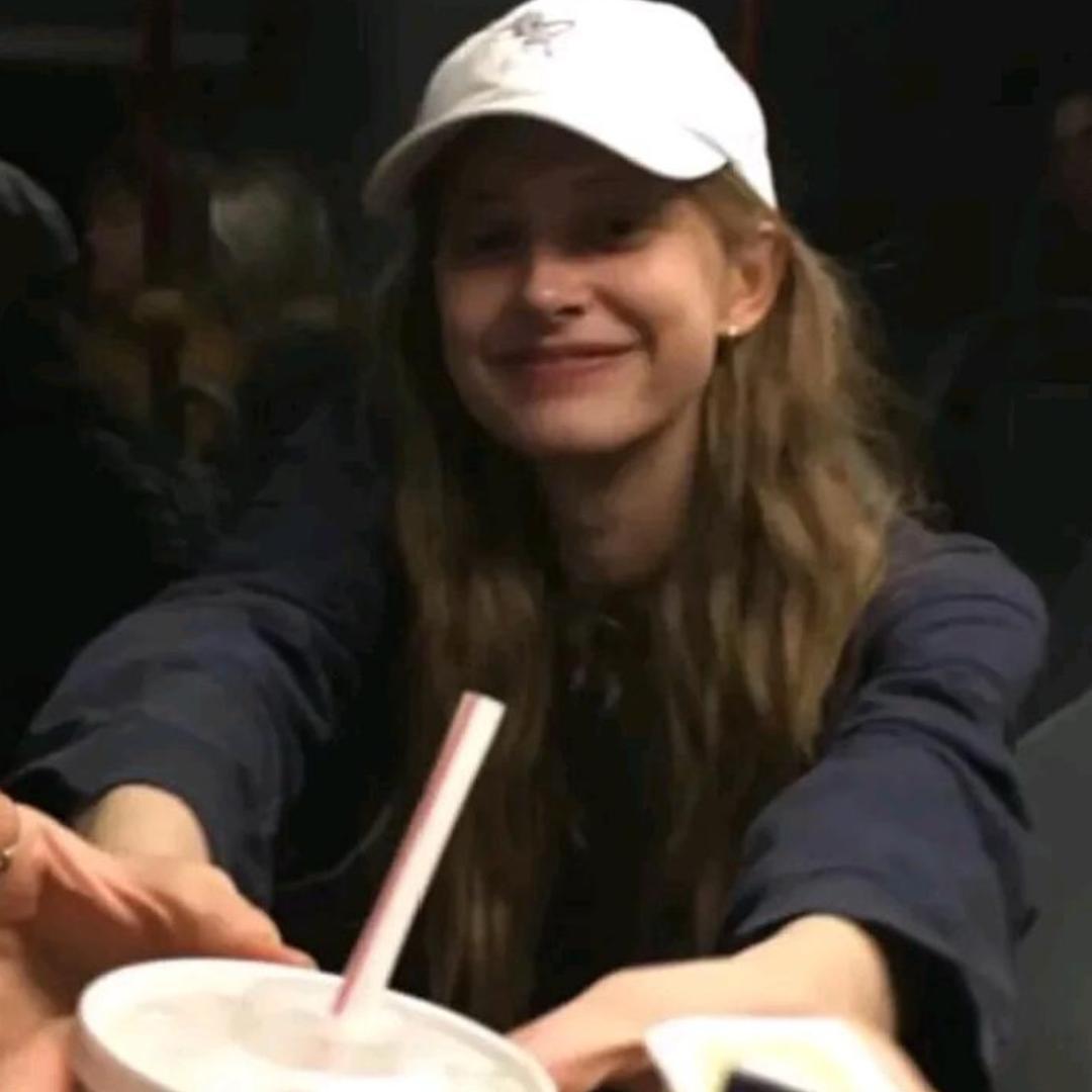 ,    ，