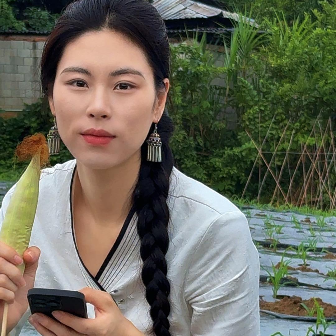 云南果果（小妹阿丽）