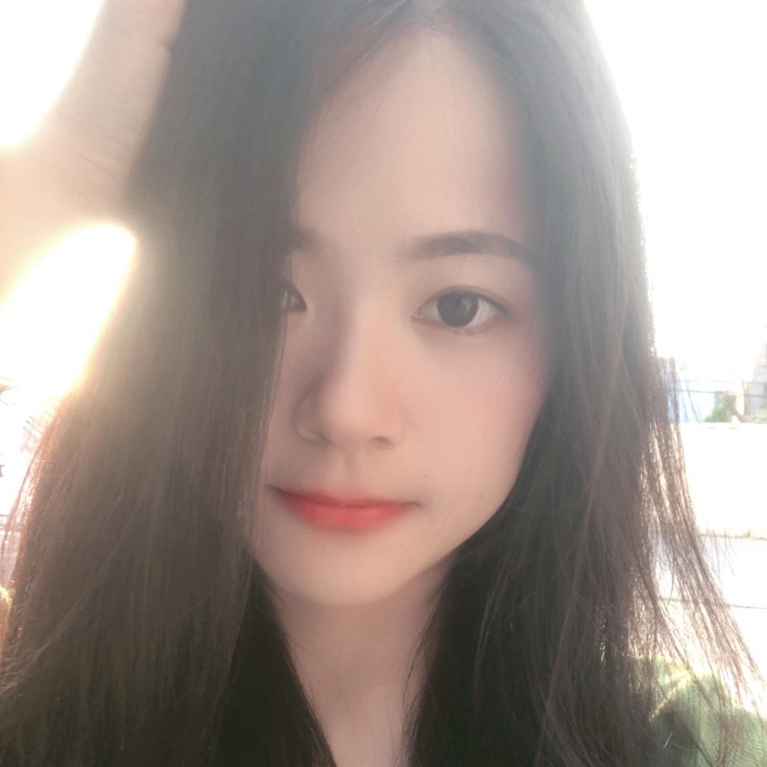 小莹呐💕💕💕