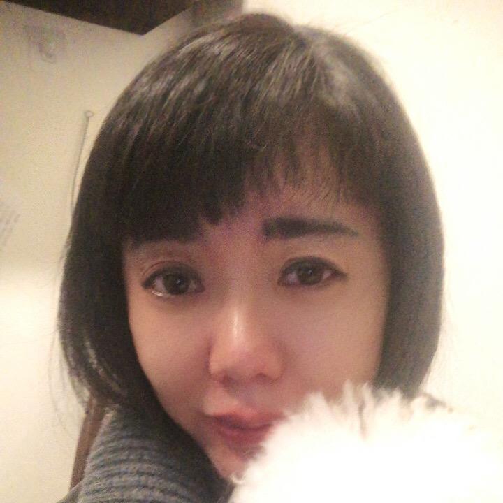 薇薇姐（21:10开播）服饰