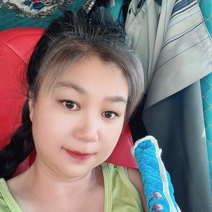 女司机红红