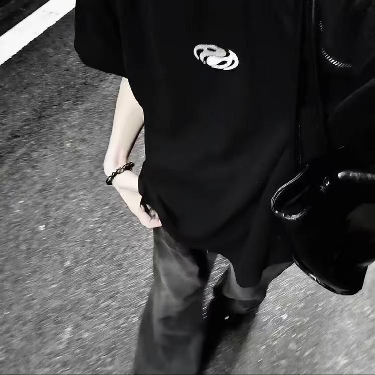 DJ顾琦.
