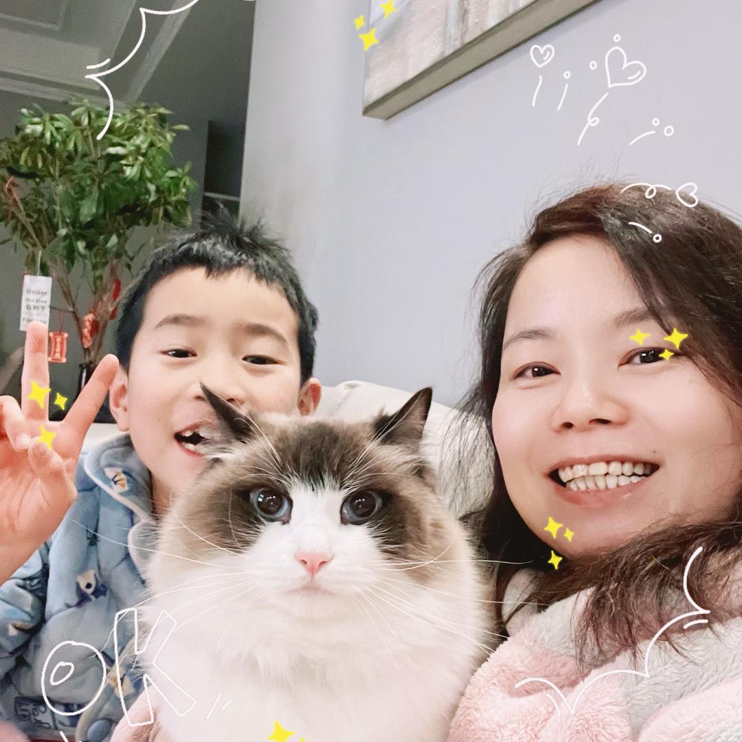 冯大漂亮的励志带崽生活