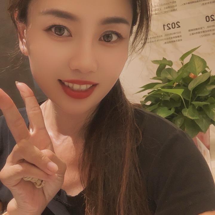 虞城龙飞装饰——红姐