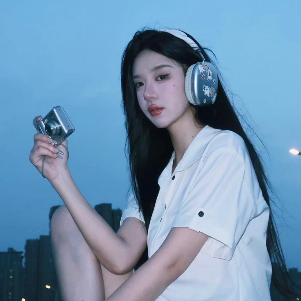 是小程吖🍃