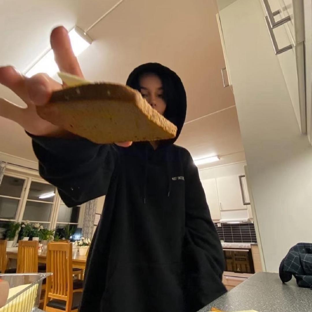 要做经济自由的流浪汉🏸