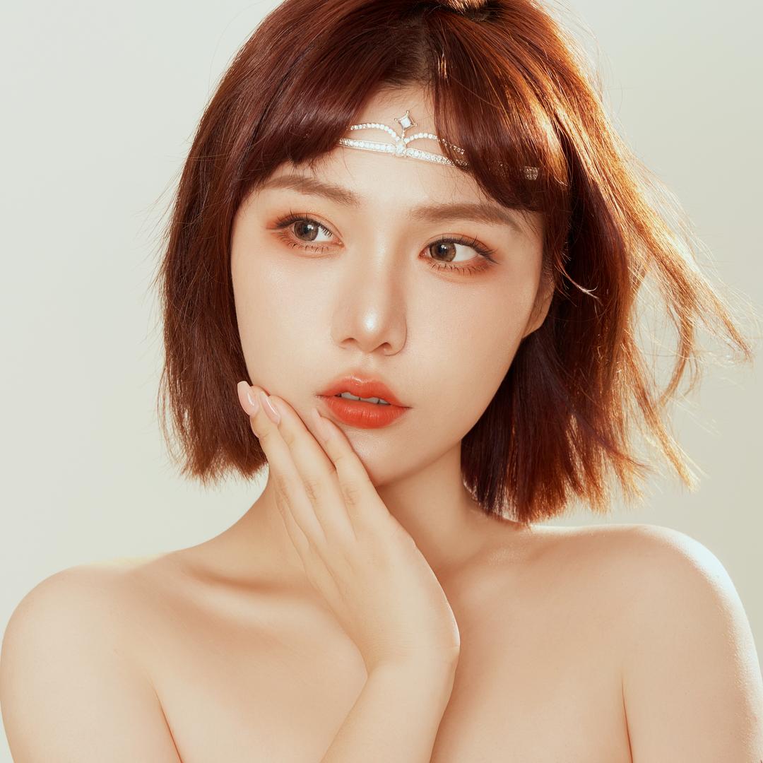 是文静的小小店