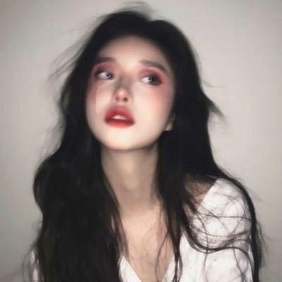 里村医院对面家家女装