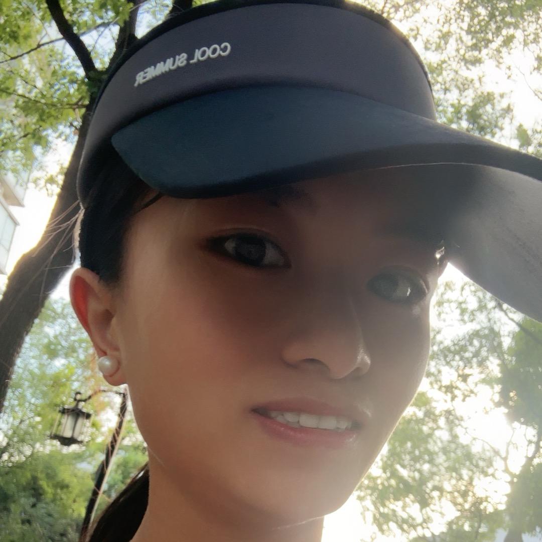 不想参加运动会的佩奇