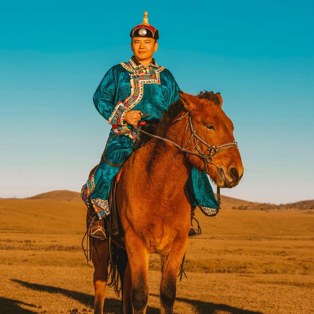 内蒙三弟、佰斯乐肉干面/烧烤