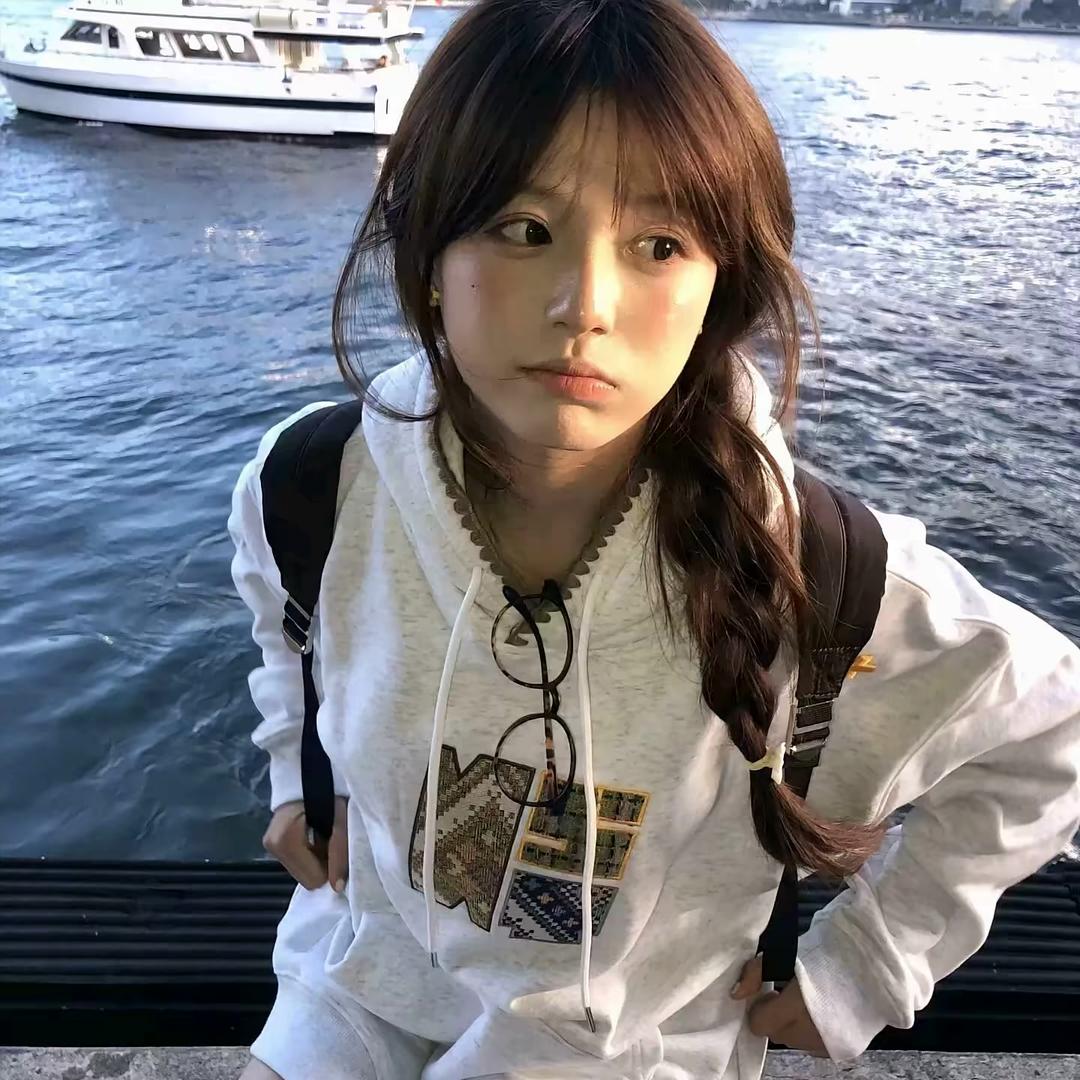 灵灵8️⃣