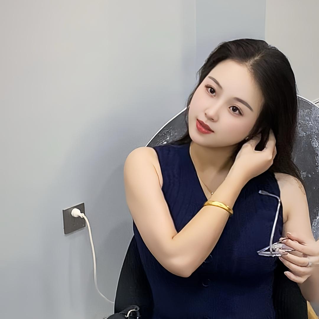 镇上姑娘