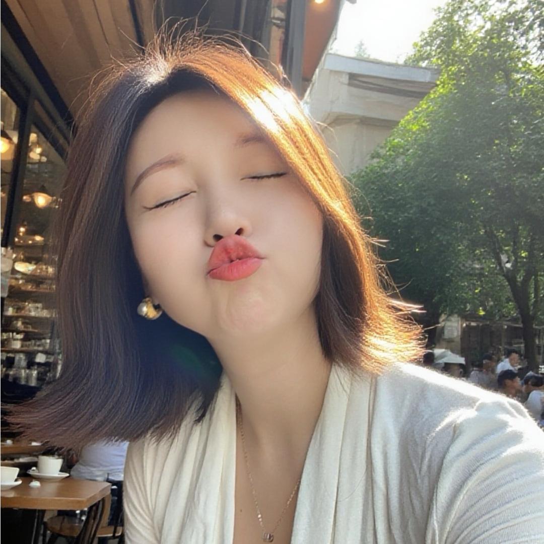 鸭女王👸🐣