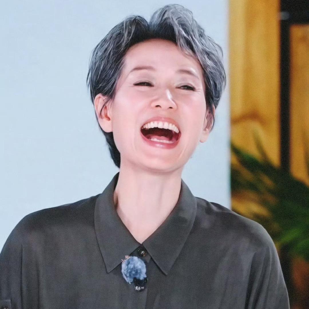丝曼
