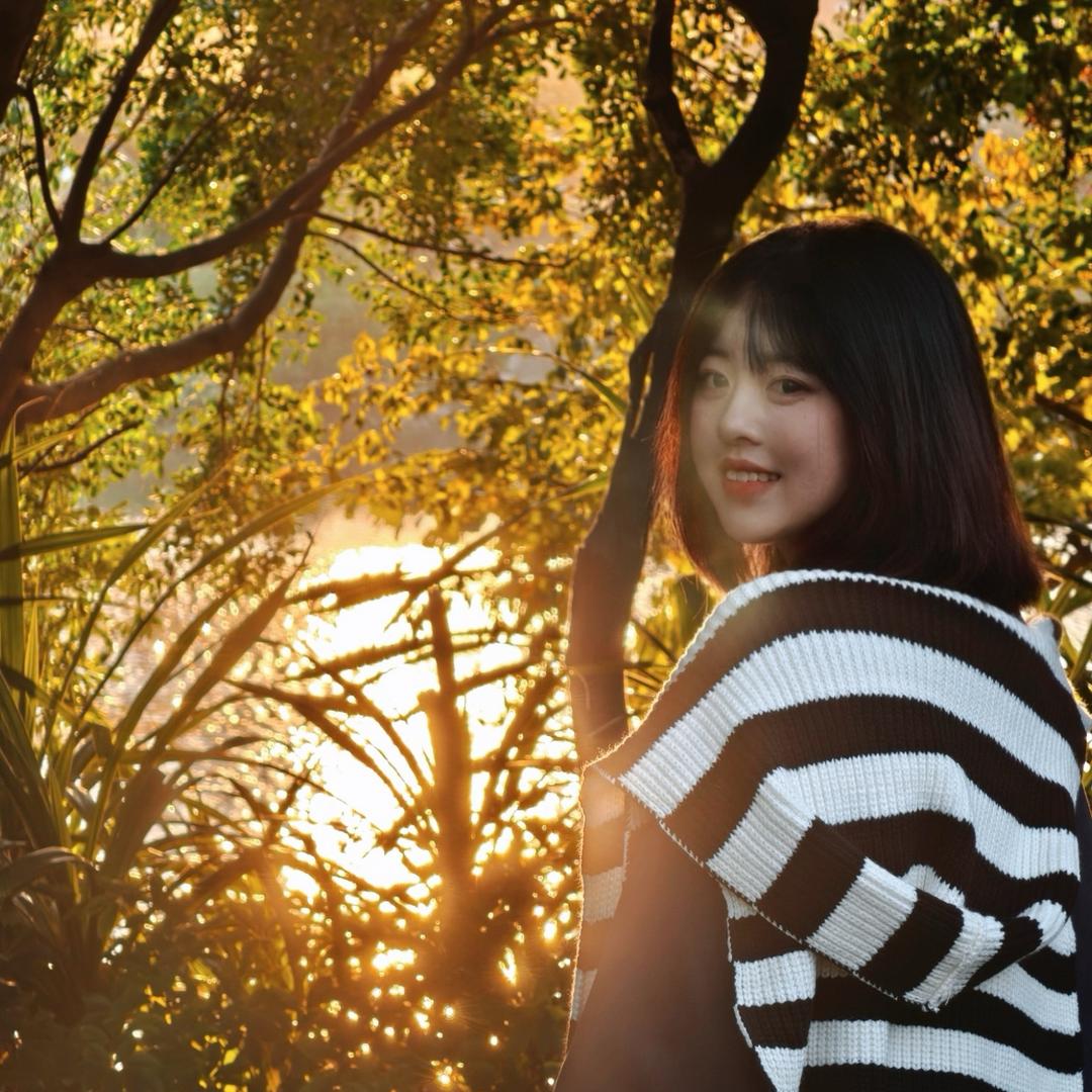 小美v