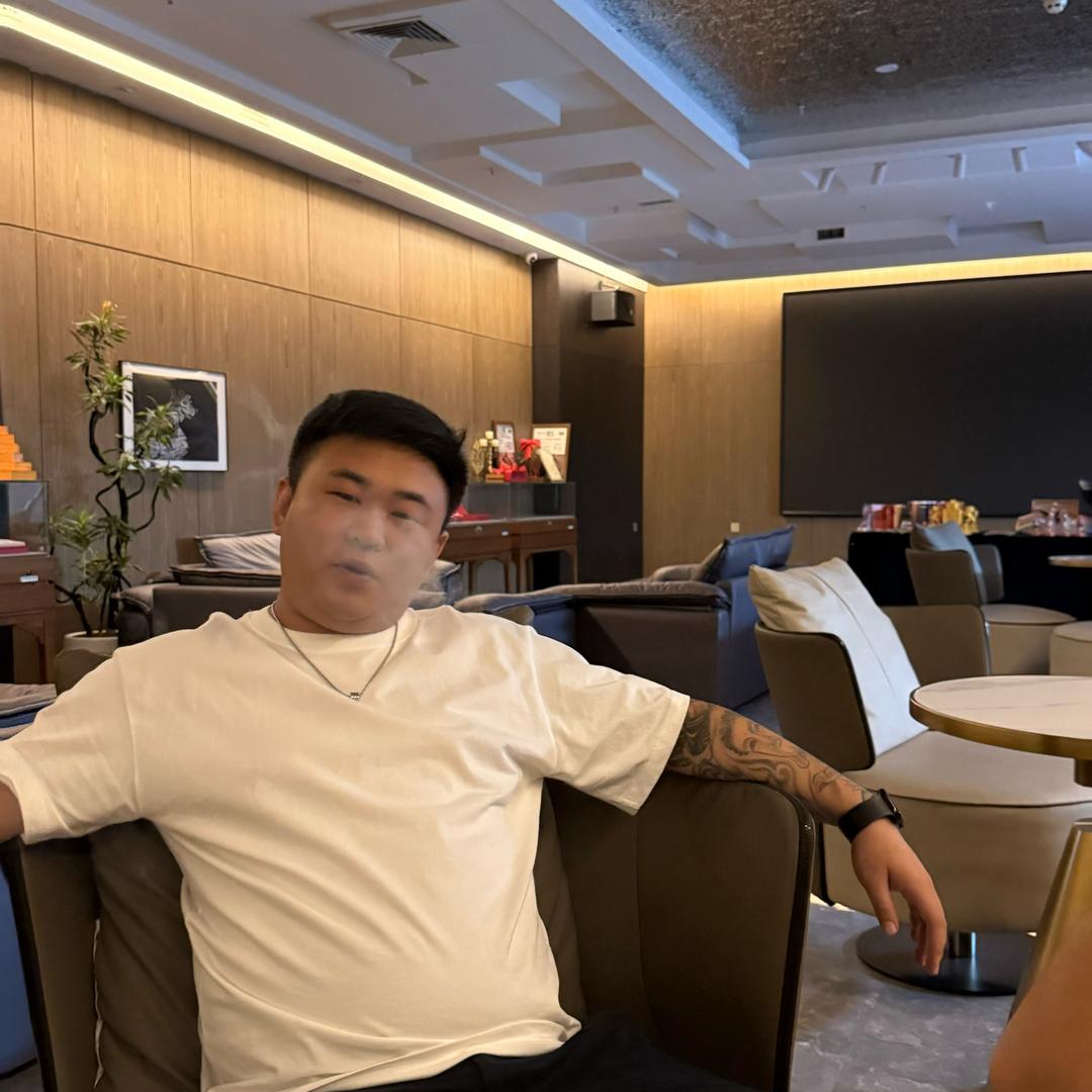 北京多尔火租车