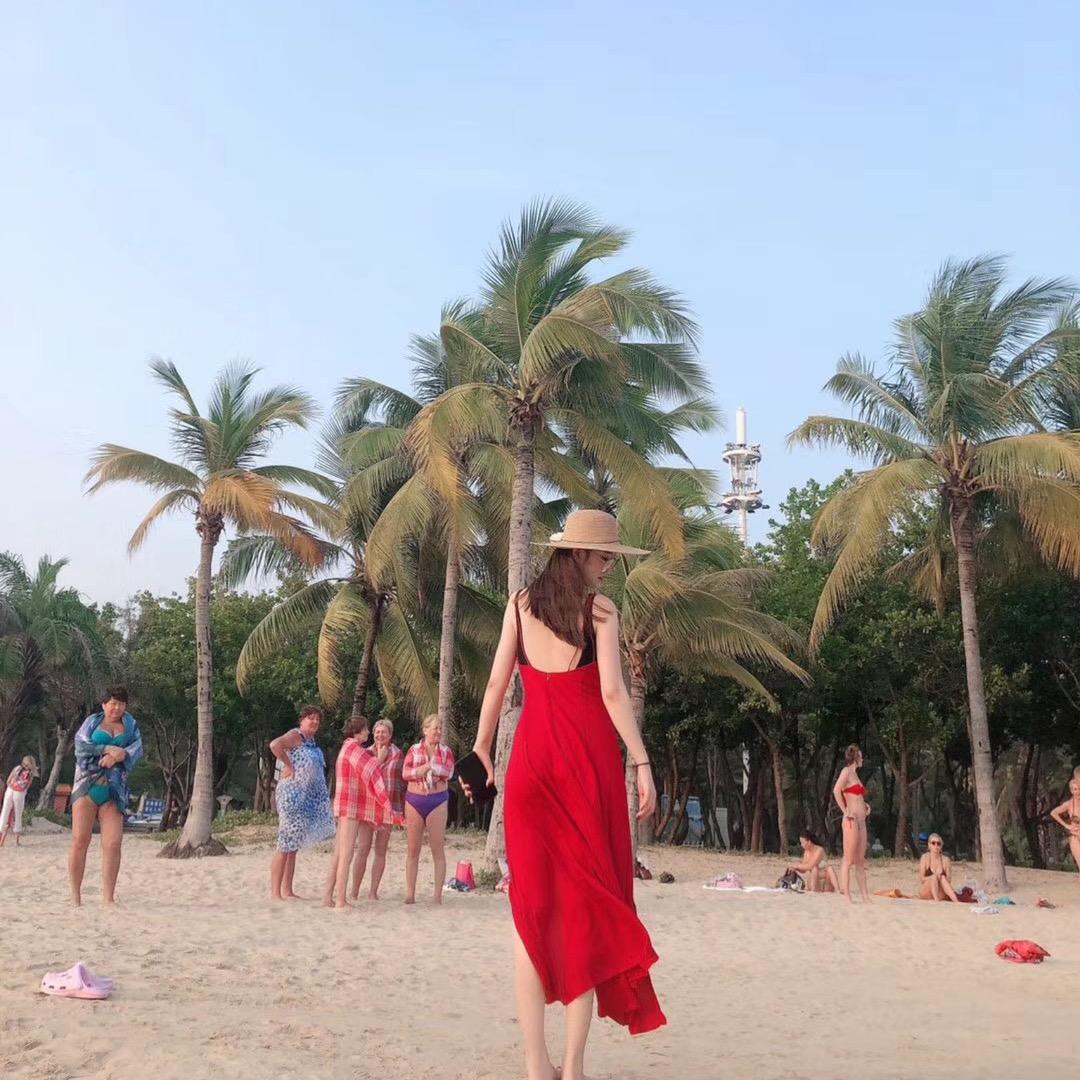 爱吃肉的猪闷墩