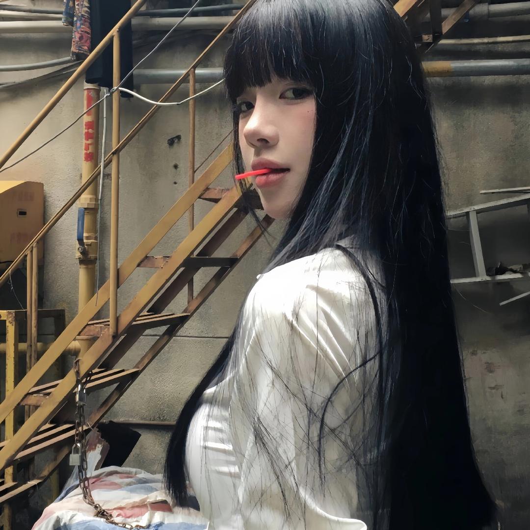 小狗在摇尾巴