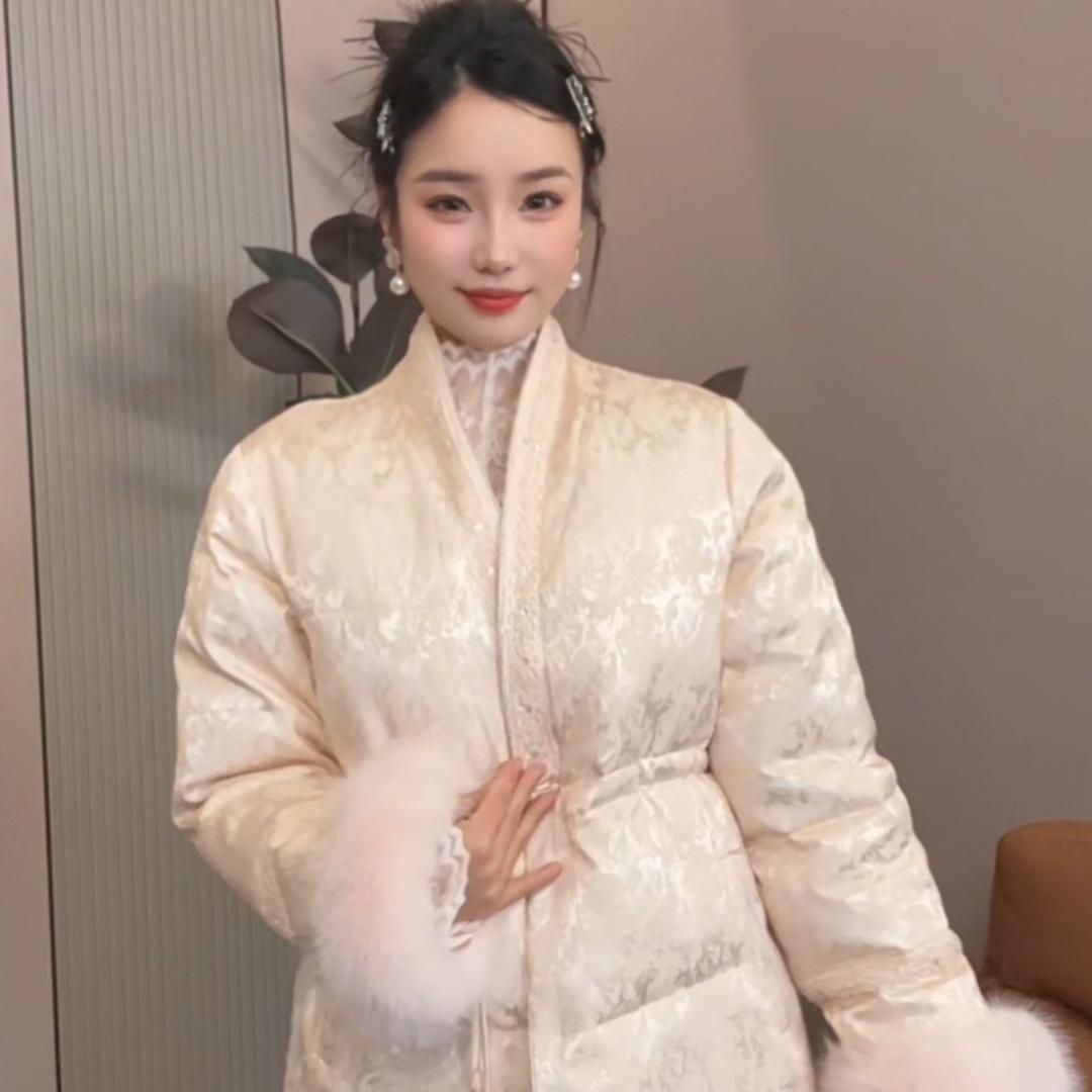 桃熹女装源头工厂