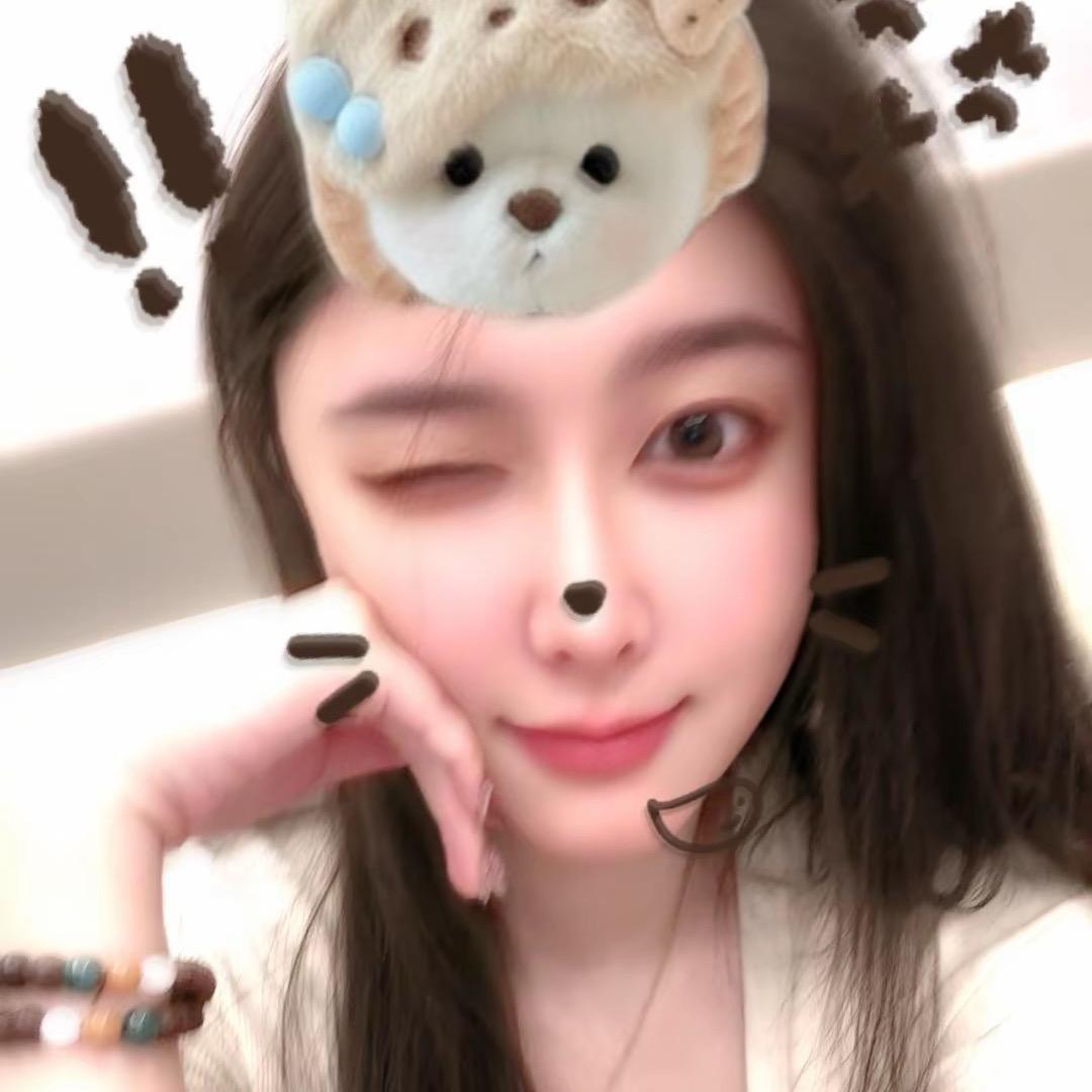 奶凶团宠V
