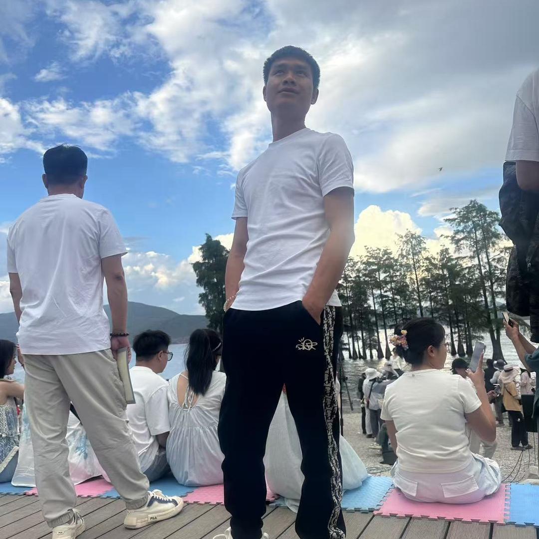 昆明天顺窗帘工厂