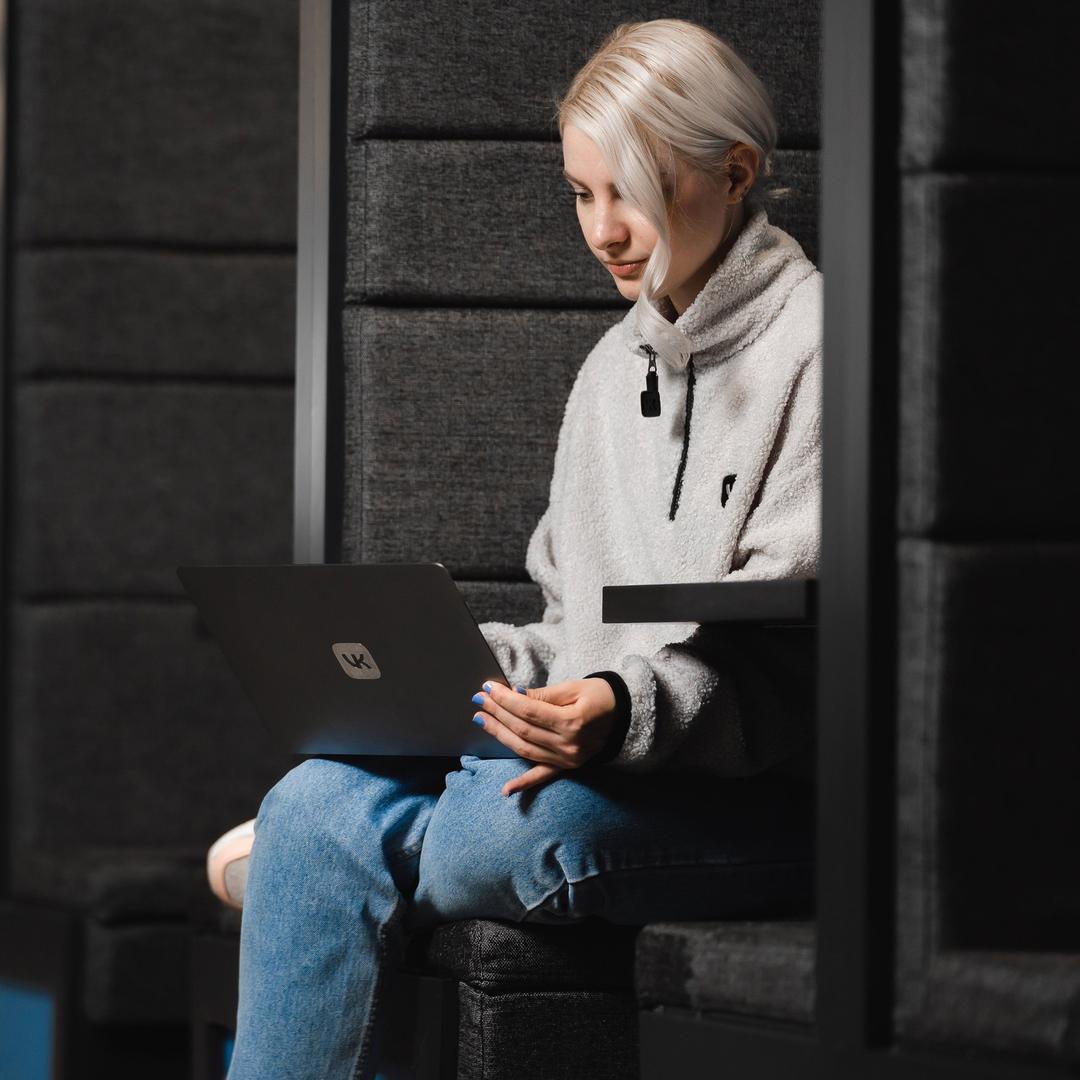 俄罗斯vk广告运营-Lucy