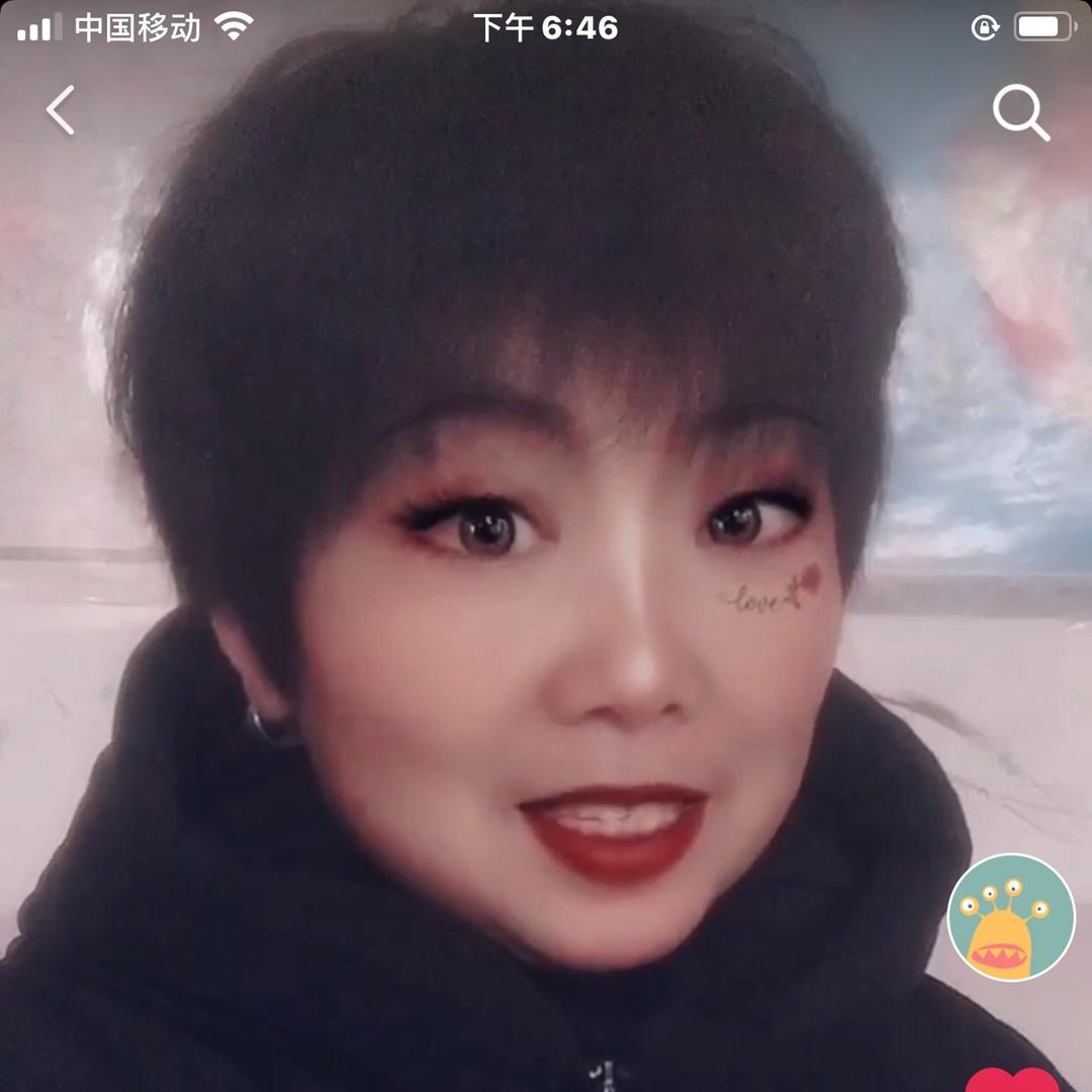 印花布早上7点30开播
