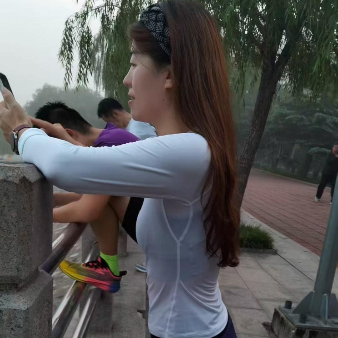 小任性(˵¯͒〰¯͒˵)