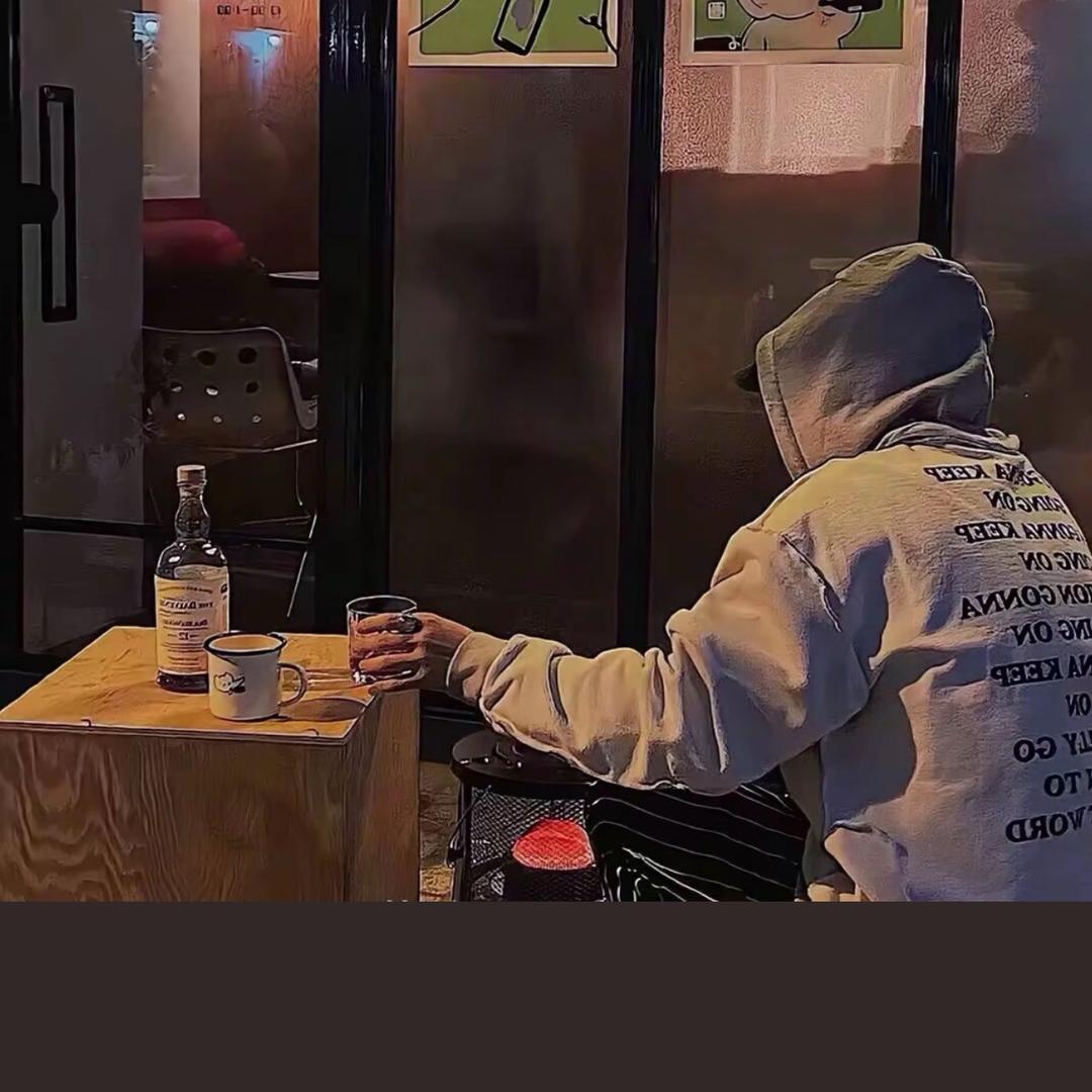 悄悄抓把糖给你