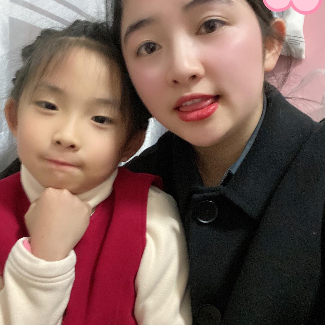 周f英