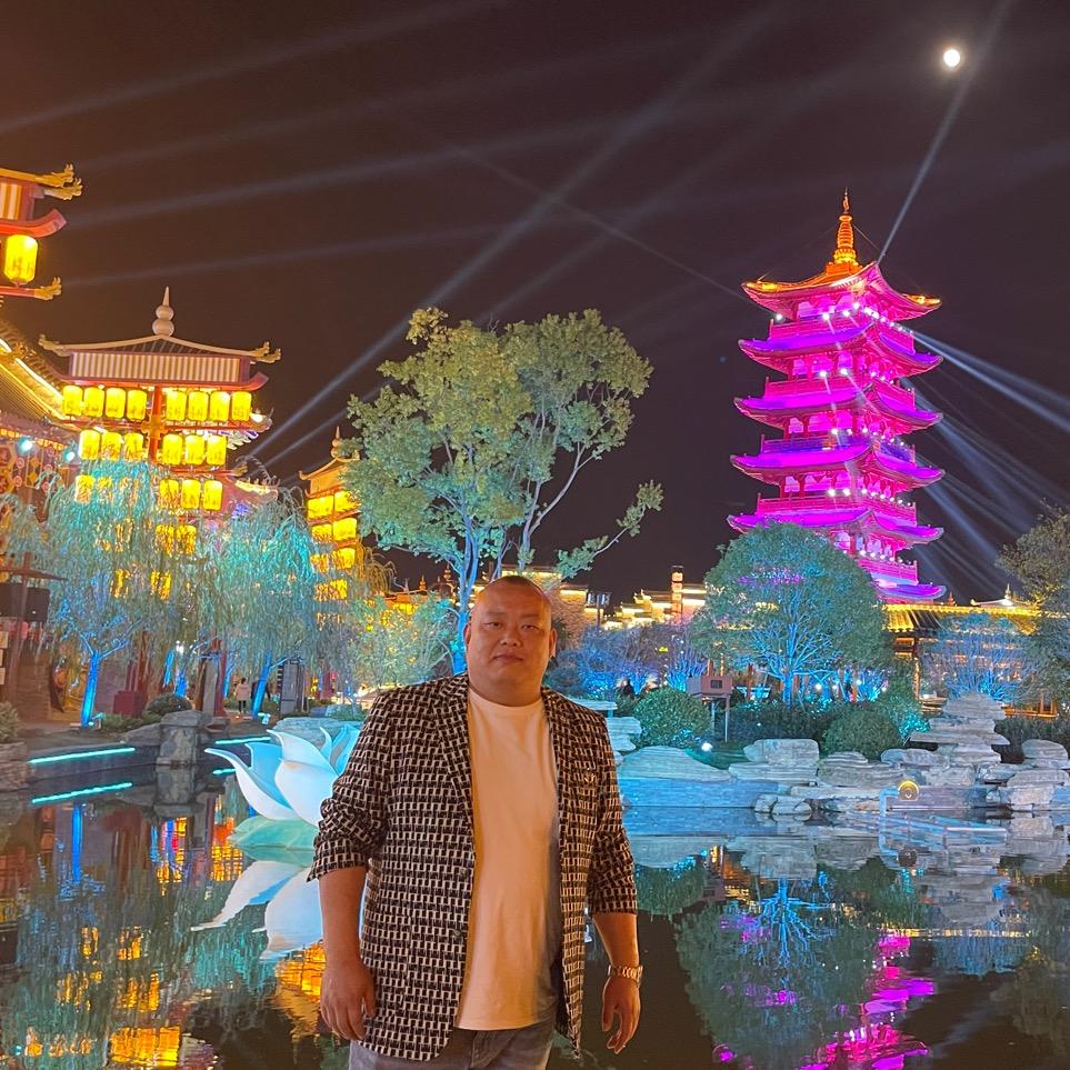 ℯ⃝謝ℒᎭ先生