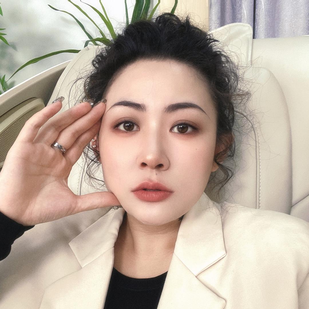 NaZ   那子 🌼