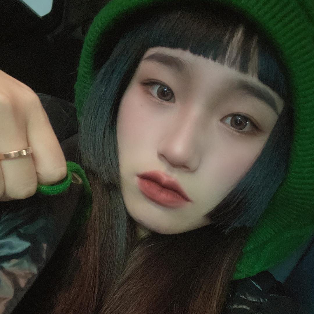 B.啦啦美睫