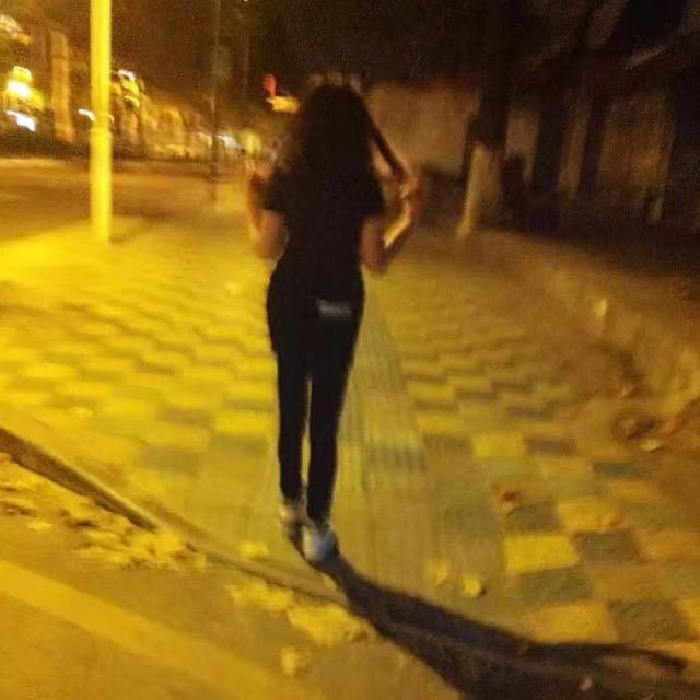 伊兹蜜