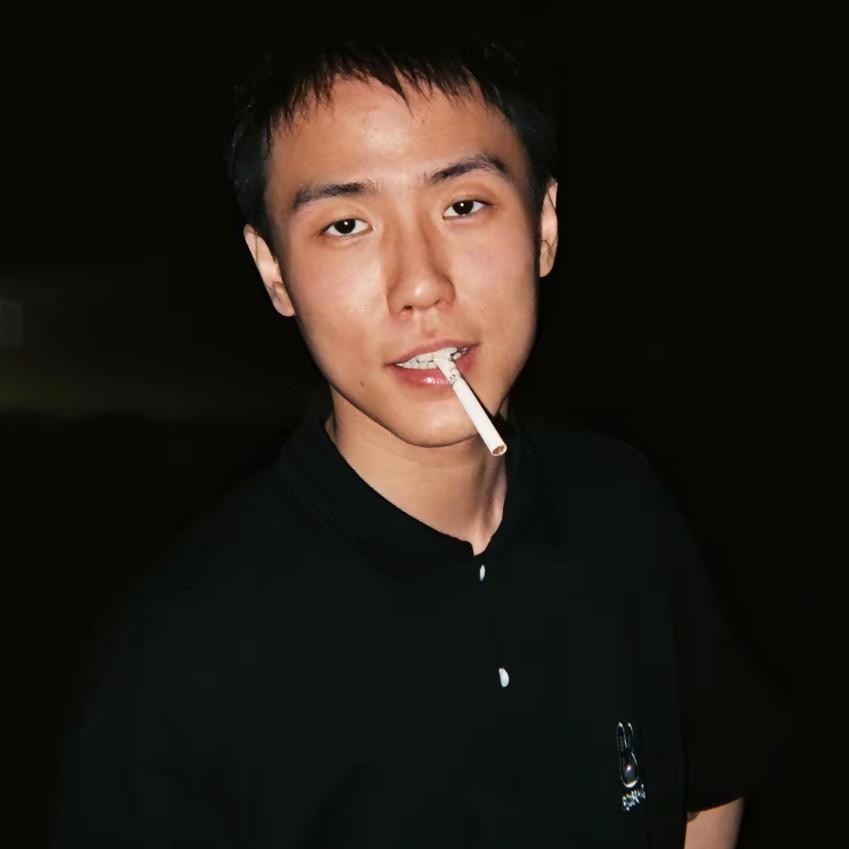 小李喜欢开口笑