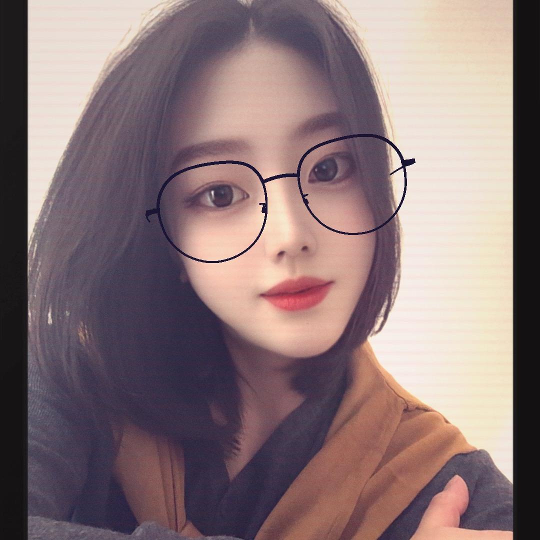🍂🍁💞听ᨶ႒ᩚ说糖很甜এ💞 ᭄