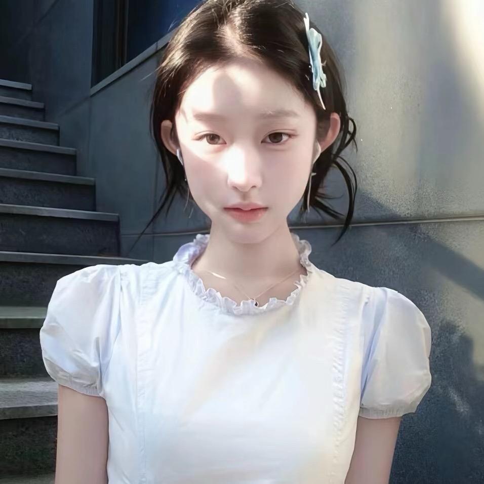 YUAN媛.