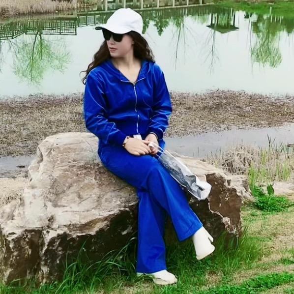 女管家