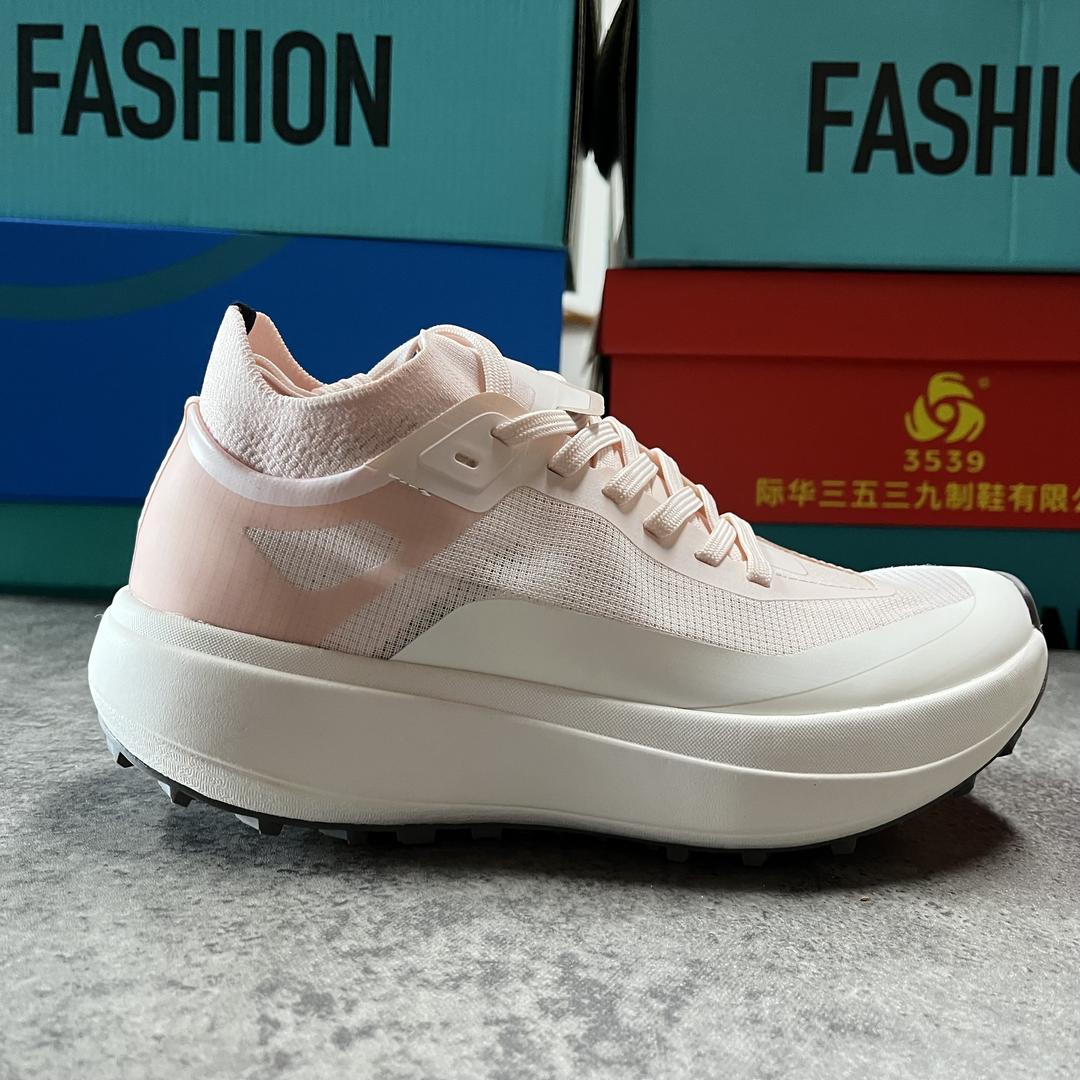 仟迈鞋服生活馆