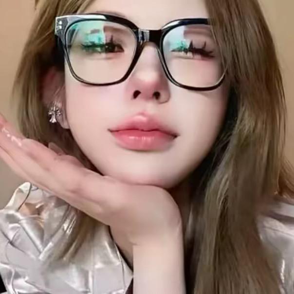 娟娟 🐰