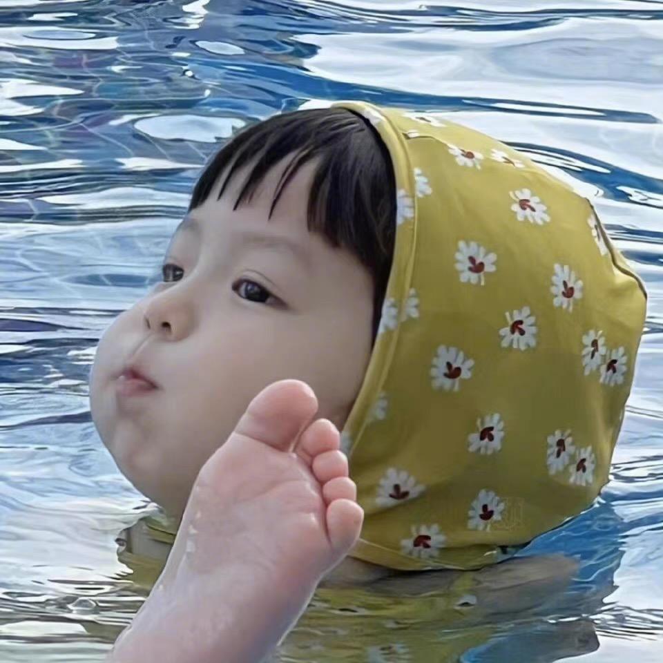 嗯哼
