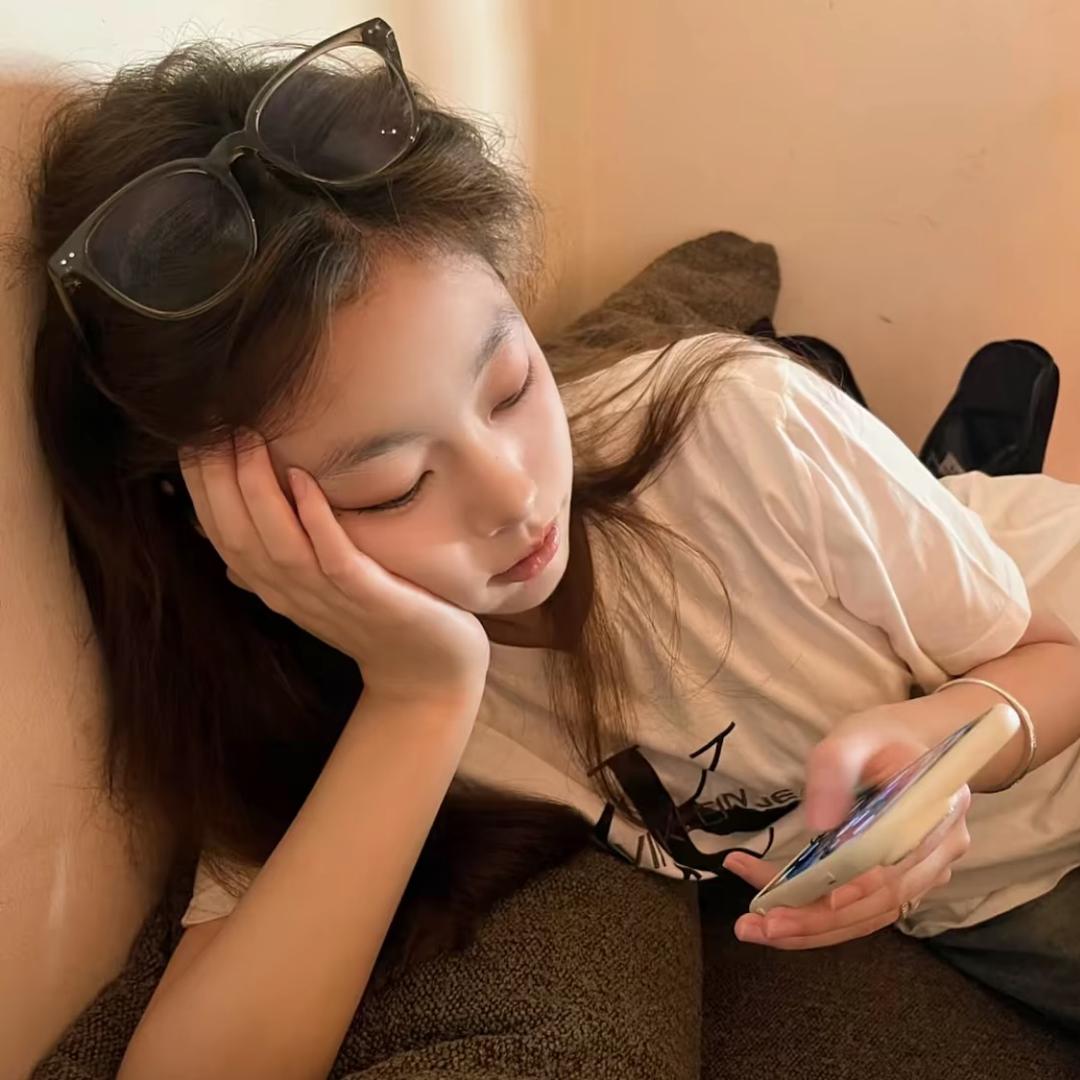 卖萌被骂死装